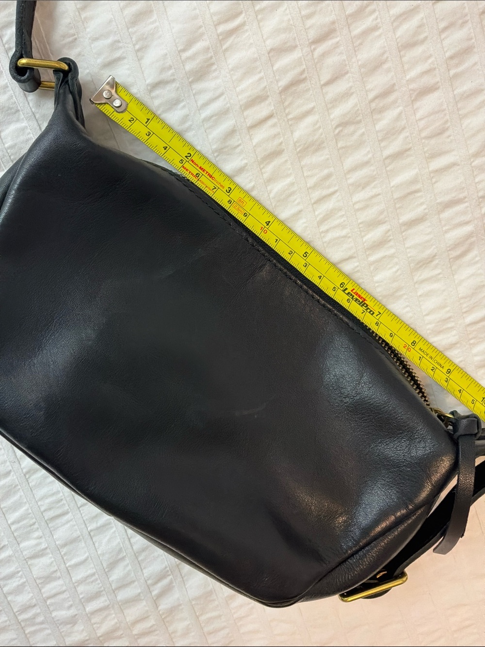 Madewell The Leather Mini Sling Bag - Picture 7 of 10